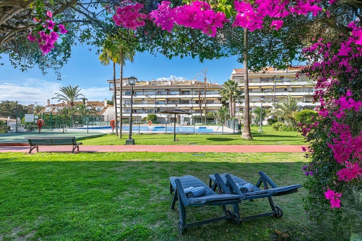 Golden Mile Getaway, Garden View, Pool & Comfort Marbella Zewnętrze zdjęcie